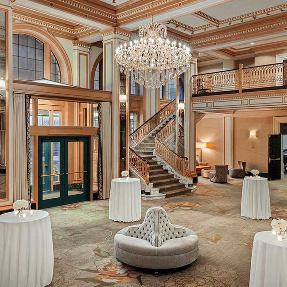 One King Room - GoGrad Travel